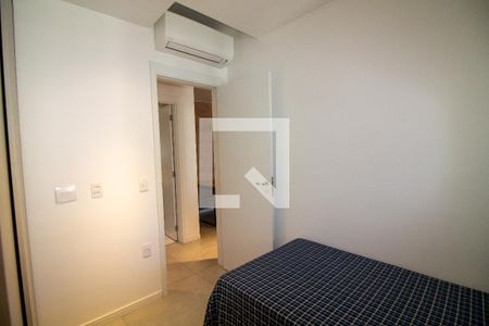 Quarto 1 de apartamento para alugar com 2 quartos, 69m² em Jardim das Acacias, São Paulo