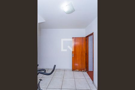 Hall banheiro de casa à venda com 3 quartos, 176m² em Piqueri, São Paulo