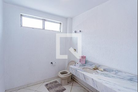 Banheiro de casa à venda com 3 quartos, 176m² em Piqueri, São Paulo