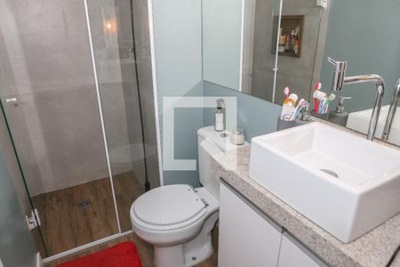 Banheiro de apartamento para alugar com 1 quarto, 32m² em Água Branca, São Paulo