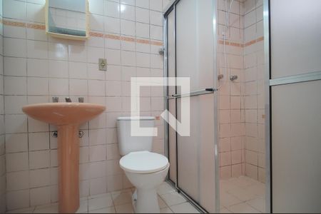 Banheiro de apartamento para alugar com 1 quarto, 40m² em Scharlau, São Leopoldo