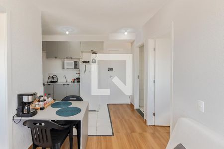 Sala/ Cozinha de apartamento à venda com 2 quartos, 35m² em Jardim Promissao, São Paulo