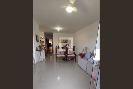 Sala de casa à venda com 2 quartos, 185m² em Guaratiba, Rio de Janeiro