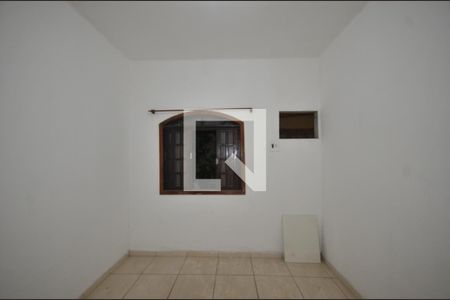 Quarto 1 de casa para alugar com 2 quartos, 70m² em Vila Valqueire, Rio de Janeiro