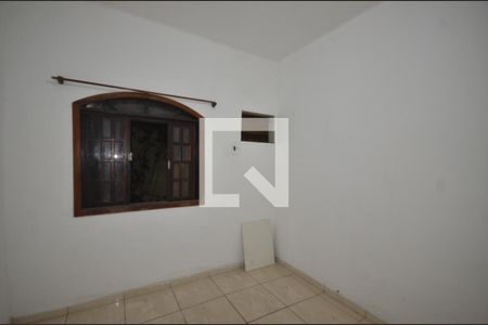 Quarto 1 de casa para alugar com 2 quartos, 70m² em Vila Valqueire, Rio de Janeiro