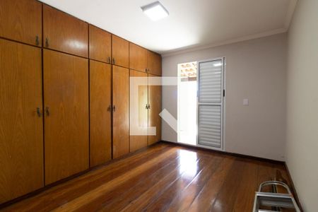 Quarto 1 de casa à venda com 3 quartos, 95m² em Jardim Cotinha, São Paulo