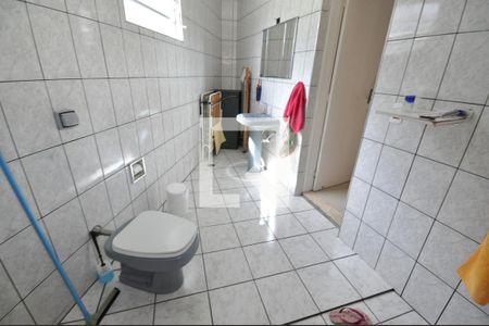 Banheiro do Quarto Suíte de casa à venda com 6 quartos, 297m² em Vila Paulistana, São Paulo