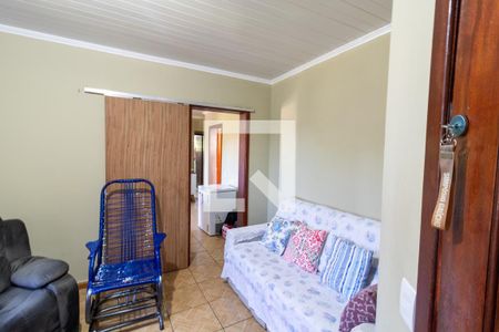 Sala de casa para alugar com 3 quartos, 152m² em Vila Nova, Porto Alegre