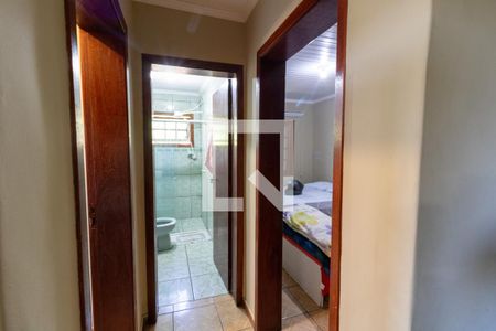 Corredor de casa para alugar com 3 quartos, 152m² em Vila Nova, Porto Alegre