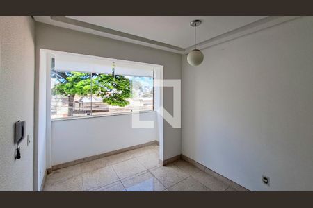 Apartamento para alugar com 2 quartos, 50m² em Floresta, Belo Horizonte