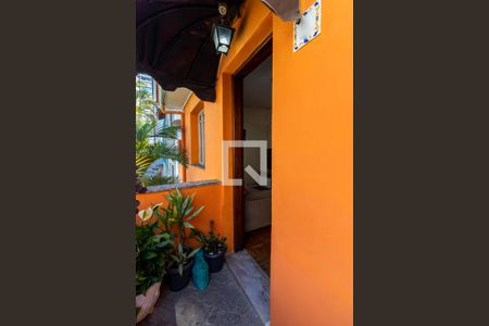 Corredor de Entrada de casa de condomínio à venda com 2 quartos, 72m² em Santana, São Paulo