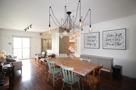 Sala de apartamento para alugar com 2 quartos, 108m² em Moema, São Paulo