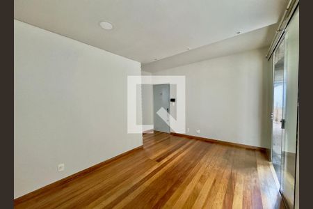 Apartamento para alugar com 3 quartos, 168m² em Nova Granada, Belo Horizonte