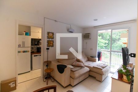 Sala de apartamento à venda com 2 quartos, 60m² em Maceio, Niterói