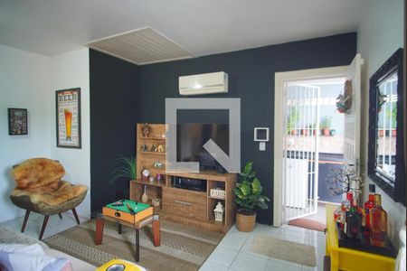 Sala de casa à venda com 3 quartos, 168m² em Morro Santana, Porto Alegre