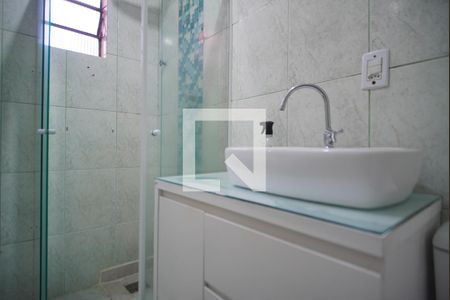 Banheiro da Suíte de casa à venda com 3 quartos, 168m² em Morro Santana, Porto Alegre