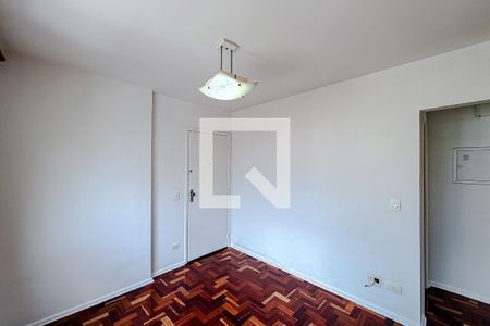 Sala de kitnet/studio para alugar com 1 quarto, 39m² em Cambuci, São Paulo