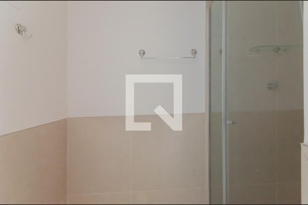Banheiro de apartamento para alugar com 1 quarto, 39m² em Cambuci, São Paulo