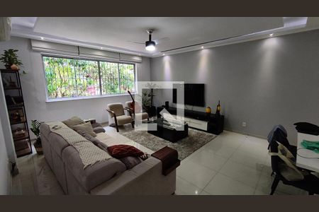 Sala de estar de apartamento para alugar com 3 quartos, 125m² em Grajaú, Rio de Janeiro