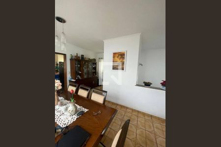 Foto 09 de casa à venda com 3 quartos, 300m² em Vila Paulo Silas, São Paulo