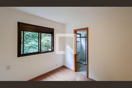 Quarto de apartamento para alugar com 3 quartos, 183m² em Funcionários, Belo Horizonte