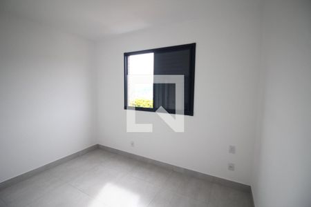 Quarto 1 de apartamento para alugar com 3 quartos, 70m² em Brasil Industrial, Belo Horizonte