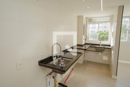 Sala/cozinha de apartamento para alugar com 2 quartos, 42m² em Campo Grande, Rio de Janeiro