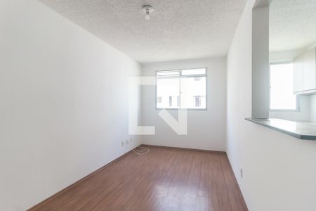 Sala de apartamento para alugar com 2 quartos, 50m² em Jardim Marica, Mogi das Cruzes