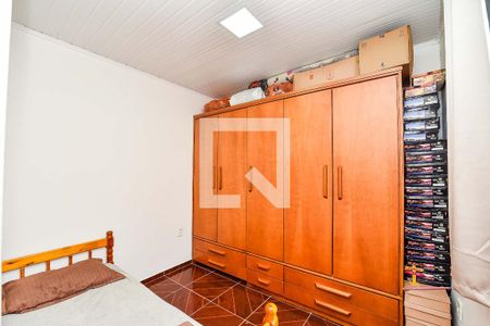 Quarto 2 de casa à venda com 3 quartos, 250m² em Rubem Berta, Porto Alegre