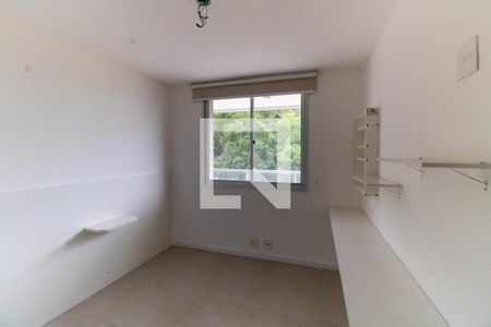 Quarto  de apartamento para alugar com 2 quartos, 82m² em Santa Rosa, Niterói