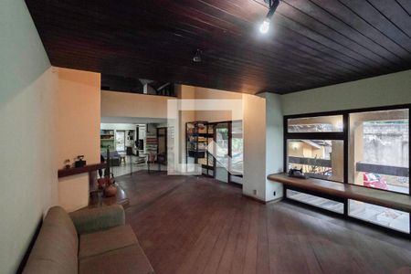Sala 1 de casa à venda com 4 quartos, 355m² em Pampulha, Belo Horizonte