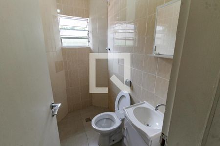 Banheiro de casa para alugar com 2 quartos, 50m² em Jardim Record, Taboão da Serra