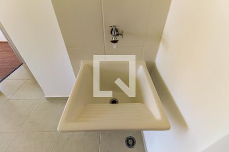 Sala/Cozinha de apartamento para alugar com 2 quartos, 38m² em Jardim Soares, São Paulo