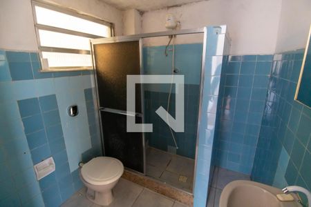 Banheiro de apartamento para alugar com 1 quarto, 45m² em Centro, Niterói