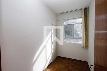 Quarto 1 de apartamento para alugar com 3 quartos, 52m² em Coração Eucarístico, Belo Horizonte