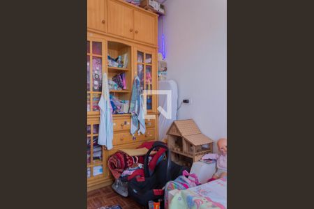 Quarto 2 de casa à venda com 2 quartos, 80m² em Jardim Calux, São Bernardo do Campo