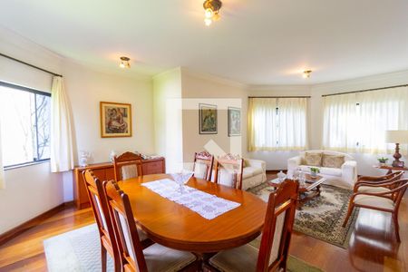 Sala de Jantar de casa para alugar com 4 quartos, 261m² em Jardim Prudência, São Paulo