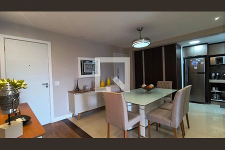 Sala de apartamento para alugar com 2 quartos, 100m² em Barra da Tijuca, Rio de Janeiro