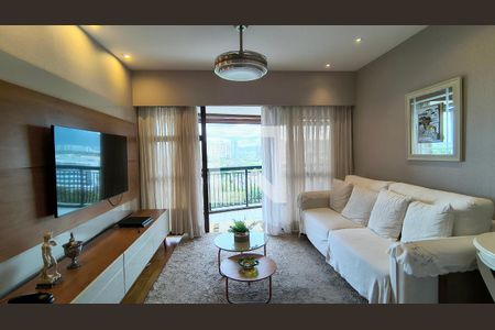 Sala de apartamento para alugar com 2 quartos, 100m² em Barra da Tijuca, Rio de Janeiro