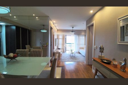 Sala de apartamento para alugar com 2 quartos, 100m² em Barra da Tijuca, Rio de Janeiro