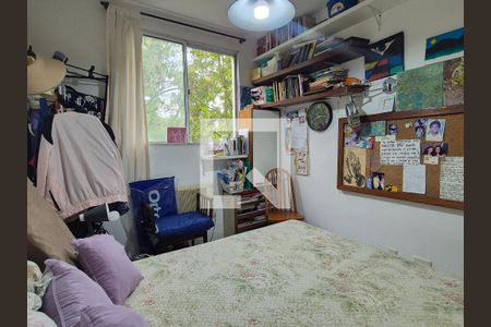 Apartamento à venda com 2 quartos, 45m² em Vargem Grande, Rio de Janeiro