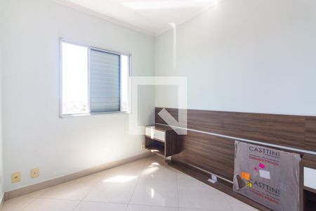 Quarto 1 de apartamento para alugar com 2 quartos, 50m² em Bussocaba, Osasco