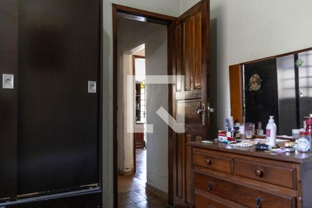 Quarto 2 de casa à venda com 3 quartos, 297m² em Nova Esperança, Belo Horizonte