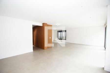 Sala de casa à venda com 4 quartos, 417m² em Alto de Pinheiros, São Paulo