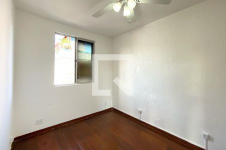 Quarto 1 de apartamento para alugar com 3 quartos, 80m² em Sagrada Família, Belo Horizonte