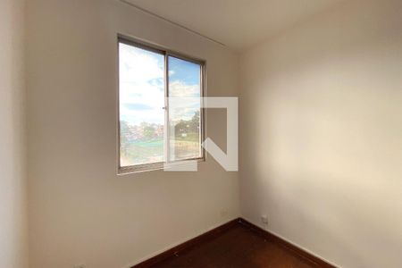 Quarto 2 de apartamento para alugar com 3 quartos, 80m² em Sagrada Família, Belo Horizonte