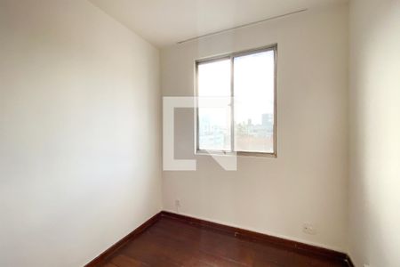 Quarto 2 de apartamento para alugar com 3 quartos, 80m² em Sagrada Família, Belo Horizonte