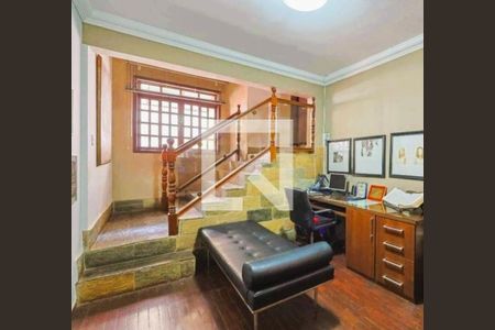 Casa para alugar com 4 quartos, 365m² em Anchieta, Belo Horizonte