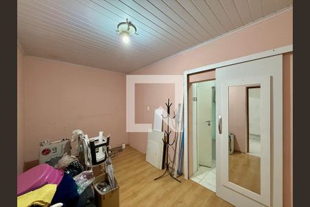 Quarto 3 de casa à venda com 4 quartos, 200m² em Parque Colonial, São Paulo