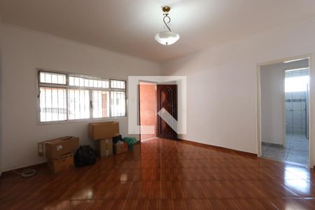 Sala de casa à venda com 6 quartos, 250m² em Jardim Guairaca, São Paulo
